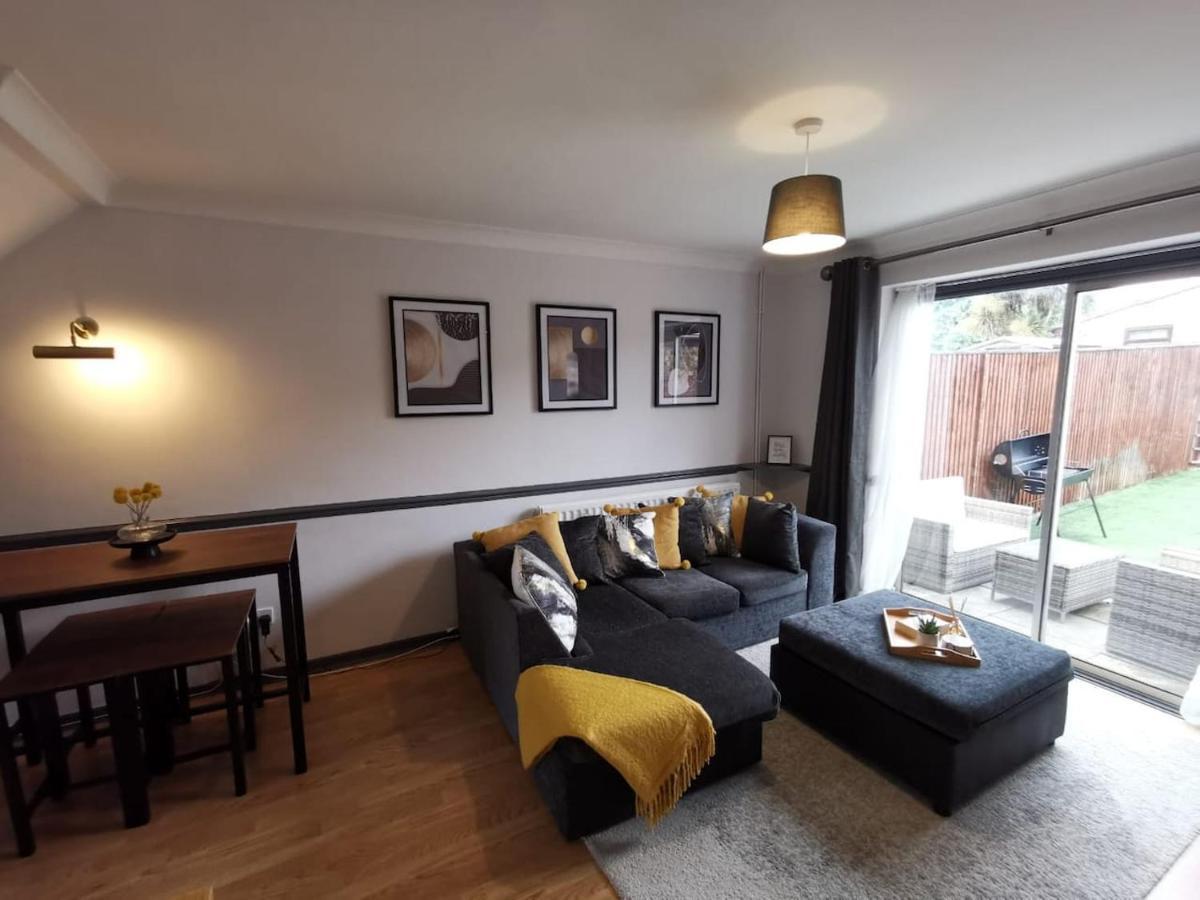 Suburban 2-Bed, Entire Home, Free Parking, Maidstone, Kent Uk Boxley Kültér fotó